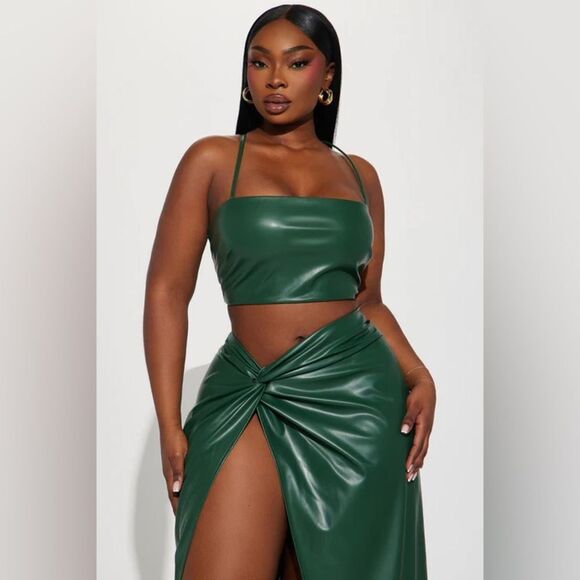 NWT Shelley Faux Leather Skirt Set - Hunter - Picture 2 of 4